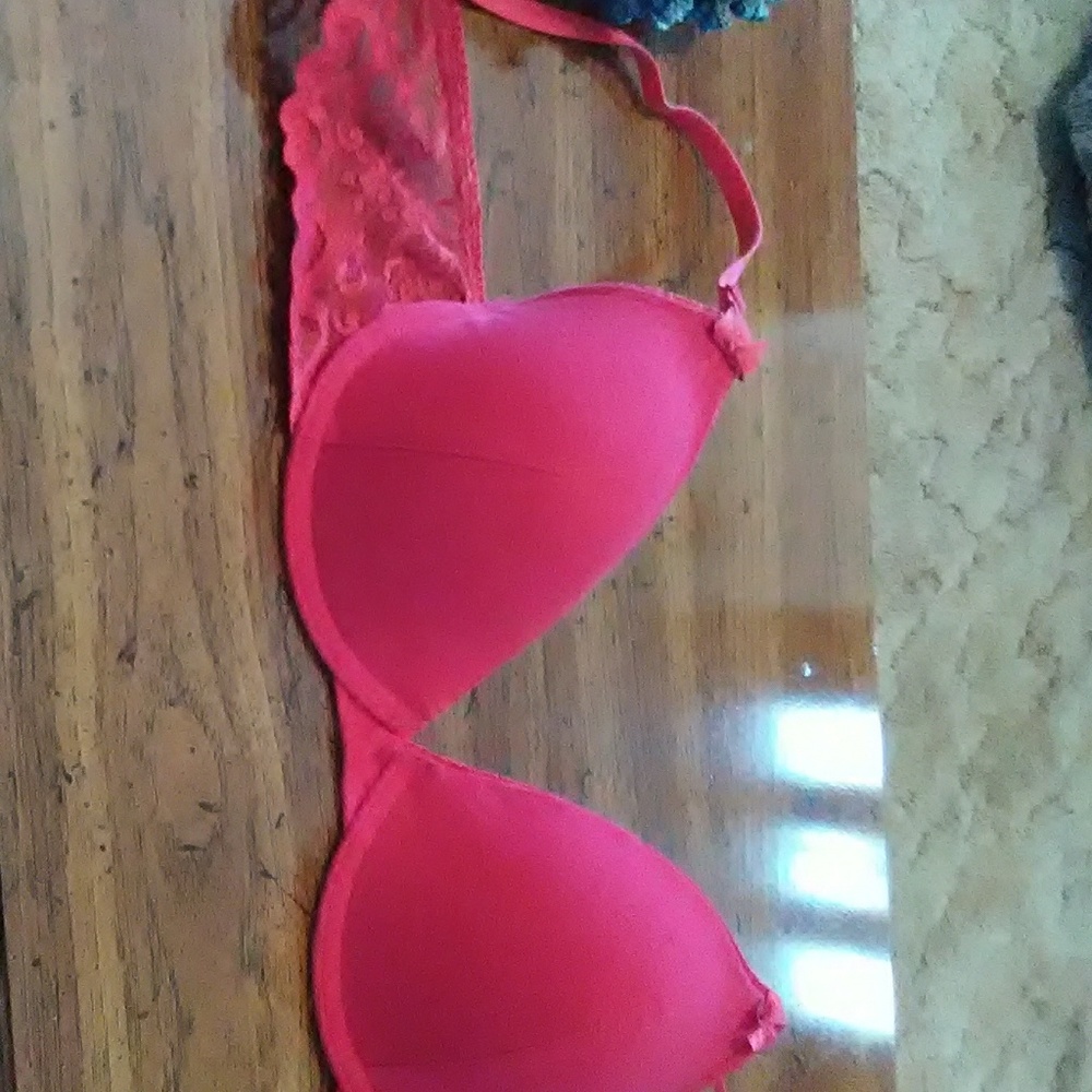 Bra - Picture 2 of 2